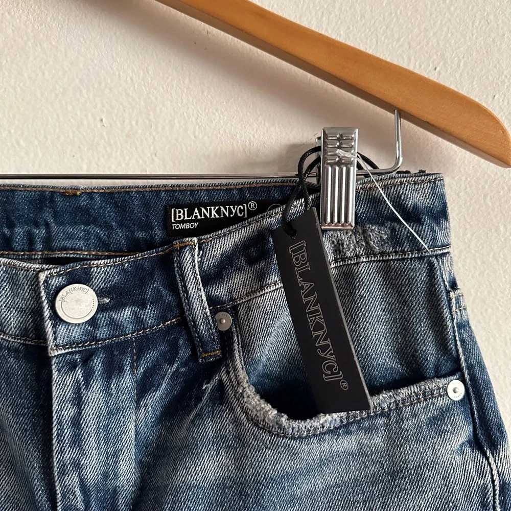 SAM EDELMAN Deep Blue Distressed Jean Shorts SIZE 00/24 Classic Walking Medium - Picture 7 of 9